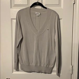 Grey new without tags vineyard vine sweater